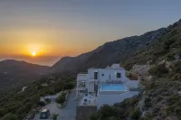 Villa Aires - Pools
