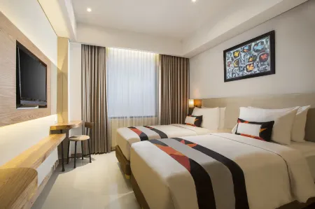 Yellow Star Hotel - Ambarrukmo