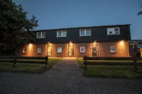 Ferienhäuser Ahlering Langeoog 4-8 Betten Hotels in Langeoog