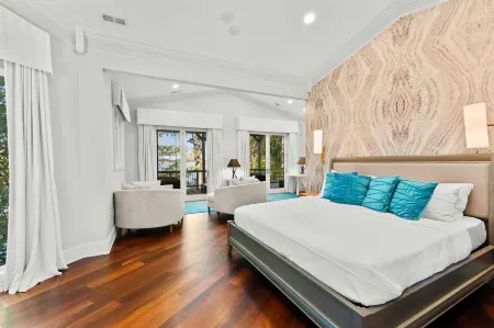 Modern Masterpiece by Avantstay Waterfront + Private Dock