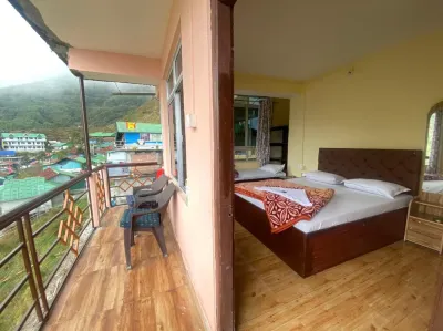 Yangzom La Homestay Hoteles cerca de Nathu La