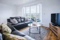 Skyline Duplex Penthouse - Llanelli