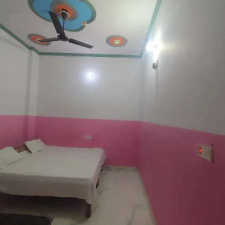 Rudrakasha Guest House By GRB