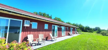 Baddeck Inn Отели в г. Баддек