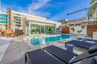@ Marbella Lane - Penthouse w/ City & Ocean Views - Merinäköala