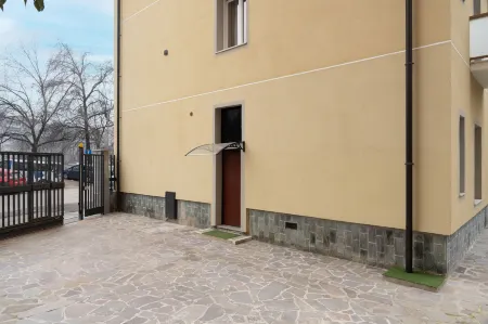 Residenza Grandi Отели рядом с достопримечательностью «Villa Ghirlanda Silva»