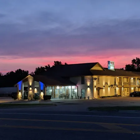 Motel 6 New Boston, TX