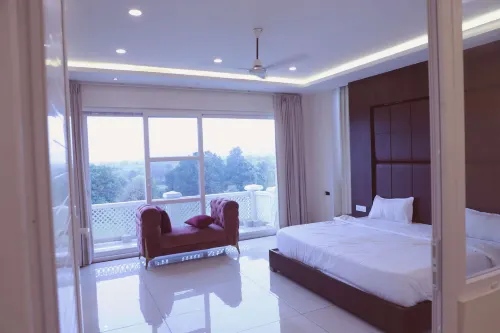 Hotel Veera Hotels in Hoshiarpur