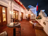 Plaza Grande Hotel