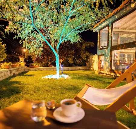 Çeşmekeş Hotel Отели в г. Чешме