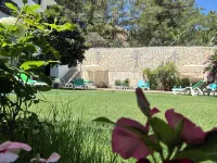 White Suites Icmeler Hotels near The Red Lion Restoran