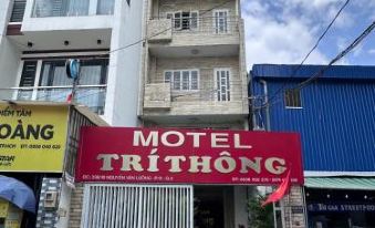 Tri Thong Hotel