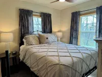 The Prairie House at the Winery - CC Farms Hotels in Stephens County