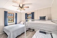 Lake Access/Firepit/Pet-Friendly/Ping Pong/Foosball