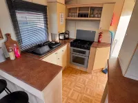 3 Bed Caravan 8 Berth Pet Friendly Parking Hotels in Rhyl