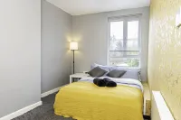Shirley House 3 Self Catering Guest House, Great for Contractors