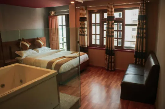 Harry's Home Отели в г. 