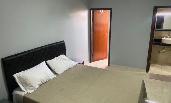 España Suites Hotel
