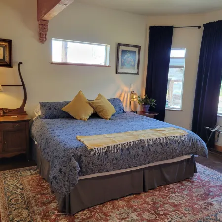 8 Mile Farm B&B