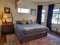 8 Mile Farm B&B Hotels in Dufur