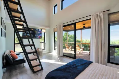 Brand New! Lofted Lookout - gorgeous views near Turner Falls Hotels near Cross Bar Ranch Off-road Park