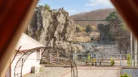 Chungju Palbong Glamping - Bjergudsigt