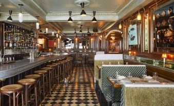 The Hotel Chelsea