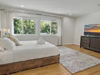 Stay,Work,Thrive on the premier House, Entire home in McLean Hotels in Mclean