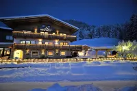 New Apart at the Zugspitze with spa, hot tub, barbecue area, beautiful outdoor area... Hotels in der Nähe von Igelsee
