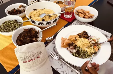 Mountain Top Glamping Tree House with a Star Bed Отели рядом с достопримечательностью «Пик Адама»