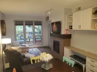 Waterfront Condo Right On Okanagan Lake Hotels in Vernon