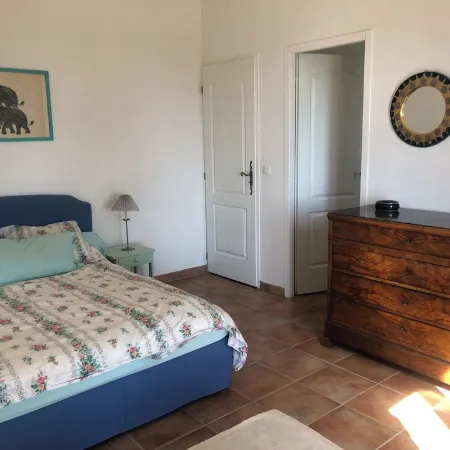 Aux Issambres: 14 Person Villa, Swimming Pool, Bowling Green and Beautiful Sea View