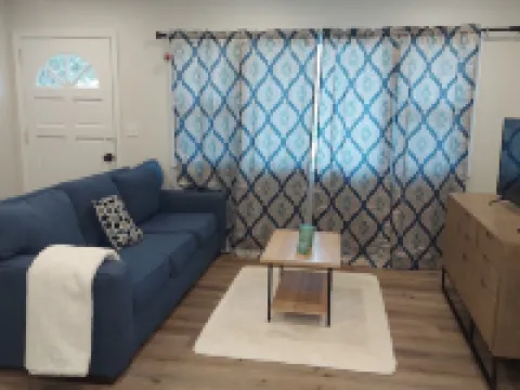 Cozy 3 bedroom ranch. Hotels in Berkeley