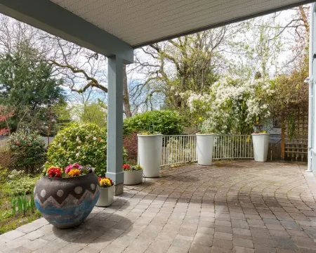 Victoria, ~BC~ - Fully Furnished-Self Contained Garden Suite サーニッチのホテル