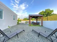 Hermosa Casa, con piscina a 2 minutos de la playatodo cerca!