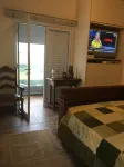 Brotas Shangri-lá with 3 suites, swimming pool and stunning views!