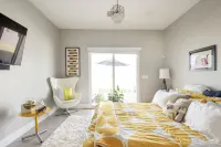 High Desert Home 15 Minutes from North Palm Springs