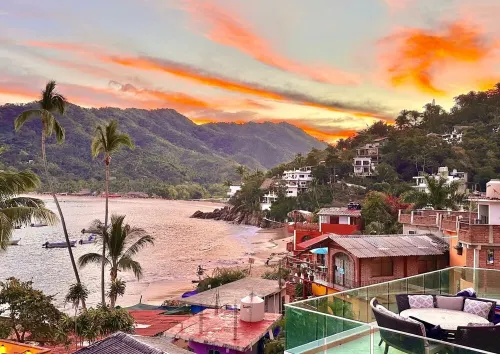 Casa Palmas, Yelapa Hotels in Yelapa
