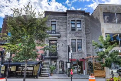 Unique Stays - 4114 St-Denis Hotels in Plateau Mont Royal