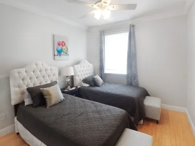 Casa de Mer - On the Beach - Sun - Sand - Clear Bahamian Waters - Beachfront  호텔