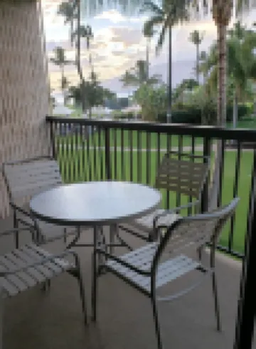 Beautiful Ocean View Maui Sunset Condo - B213