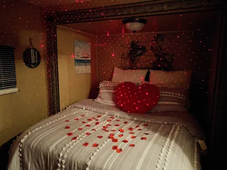 Poblado Log Cabin Camper