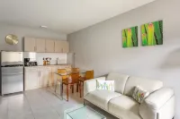 Mi Casita Apartment T1- 1BR 1BA 5 min 2 Palm Beach