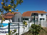 Peaceful villa with private pool and central heating Hotels in Castelo