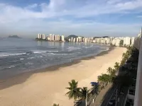 APARTMENT FACING THE SEA, HIGH STANDARD. Hotell i Centro
