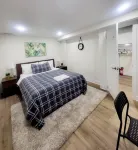 New Private Spacious & Modern Apartment near Square One and Downtown Mississauga