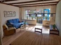 Comfortabel Appartament op de Begane Grond in het Centrum van Petten Hotels in Petten