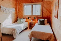 Panoramic Views of Miller Lake - The Lookout perched on the waters edge. Hotels near Emmett Lake Day Use Area