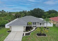 Endless Summer Villa with heated salt water pool Hotels near Speedway