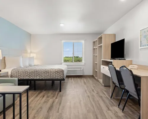 WoodSpring Suites Ceres - Modesto Hotels in Ceres